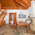 Vakantiehuis Dora Tragaki