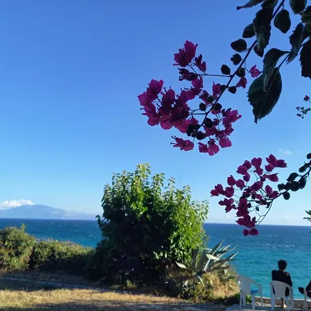 Holiday home Dora *
