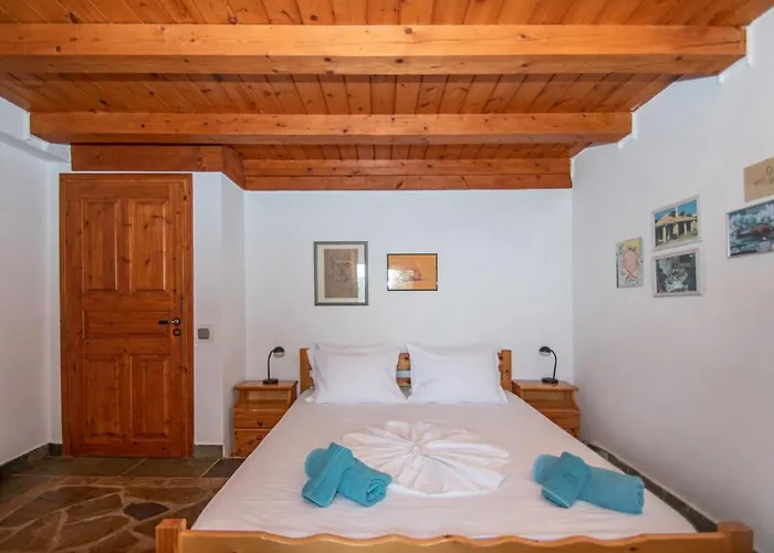 Dora Casa de Férias Tragaki